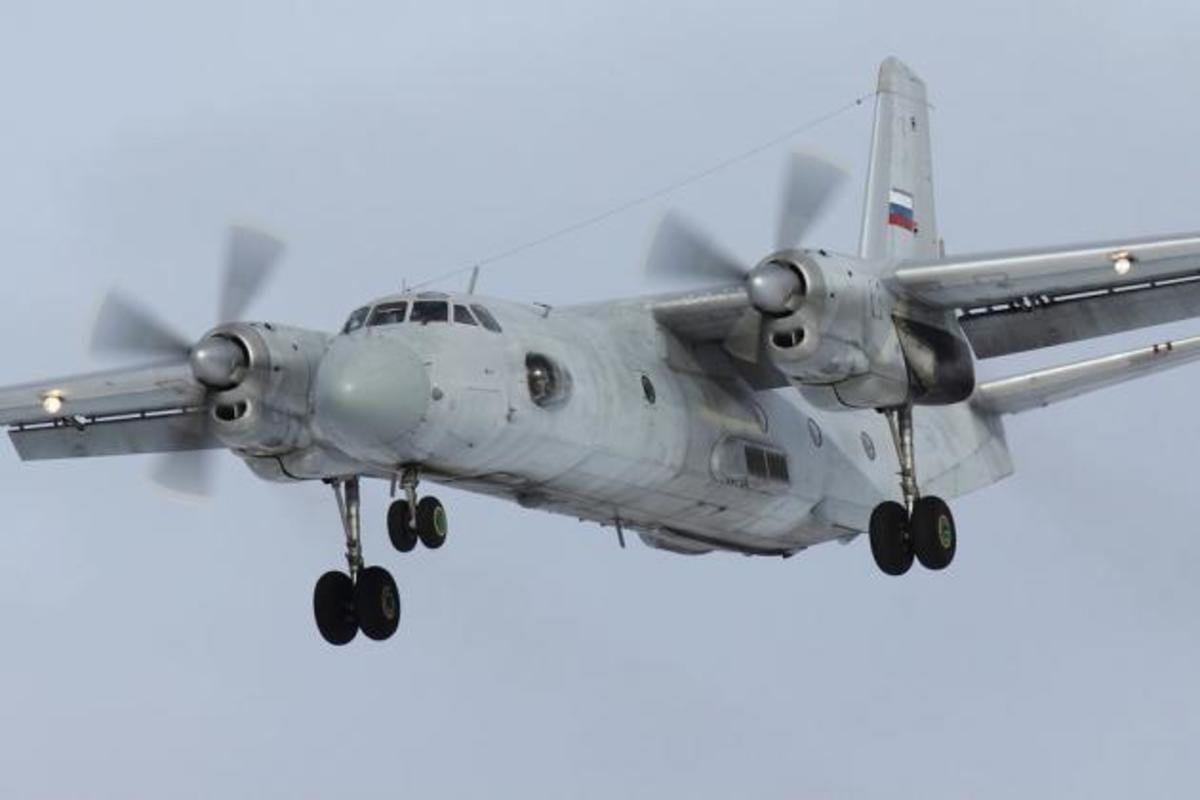 Αυτό είναι το Antonov An-26 που έπεσε στη Ρωσία