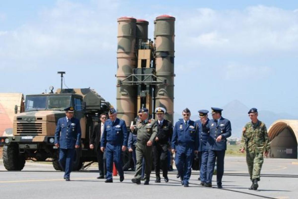 “Ξόρκια” για τη βολή των S – 300 στη Κρήτη σήμερα – Ποιος Τούρκος θα την παρακολουθήσει