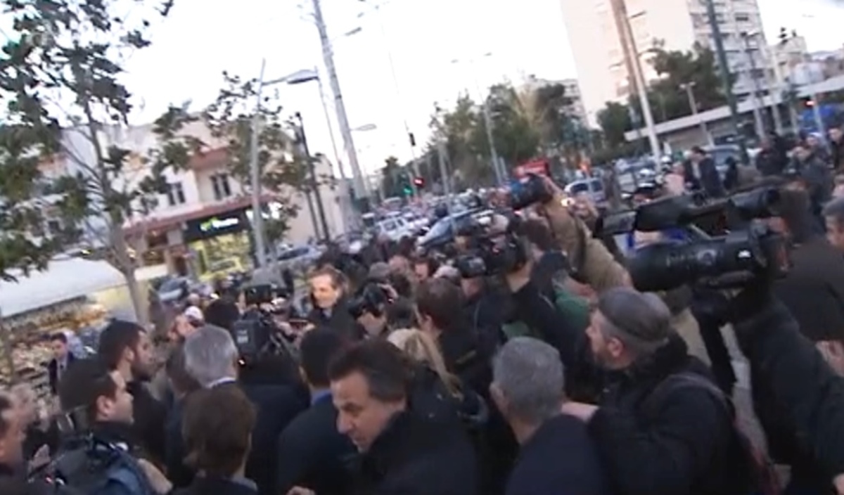 Επεισοδιακή υποδοχή Σαμαρά