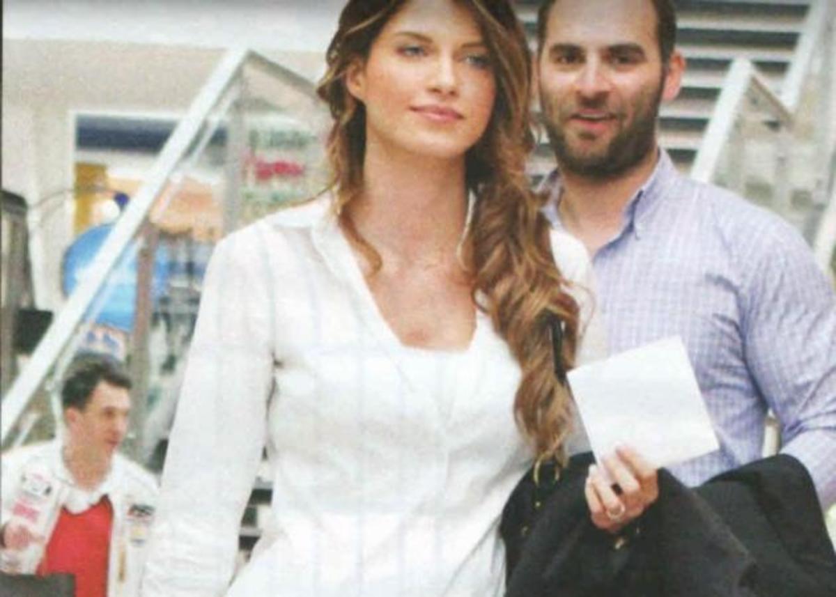 Σάντυ Κουτσοσταμάτη: Σπάνια βραδινή έξοδος με τον σύζυγό της! ΦΩΤΟ