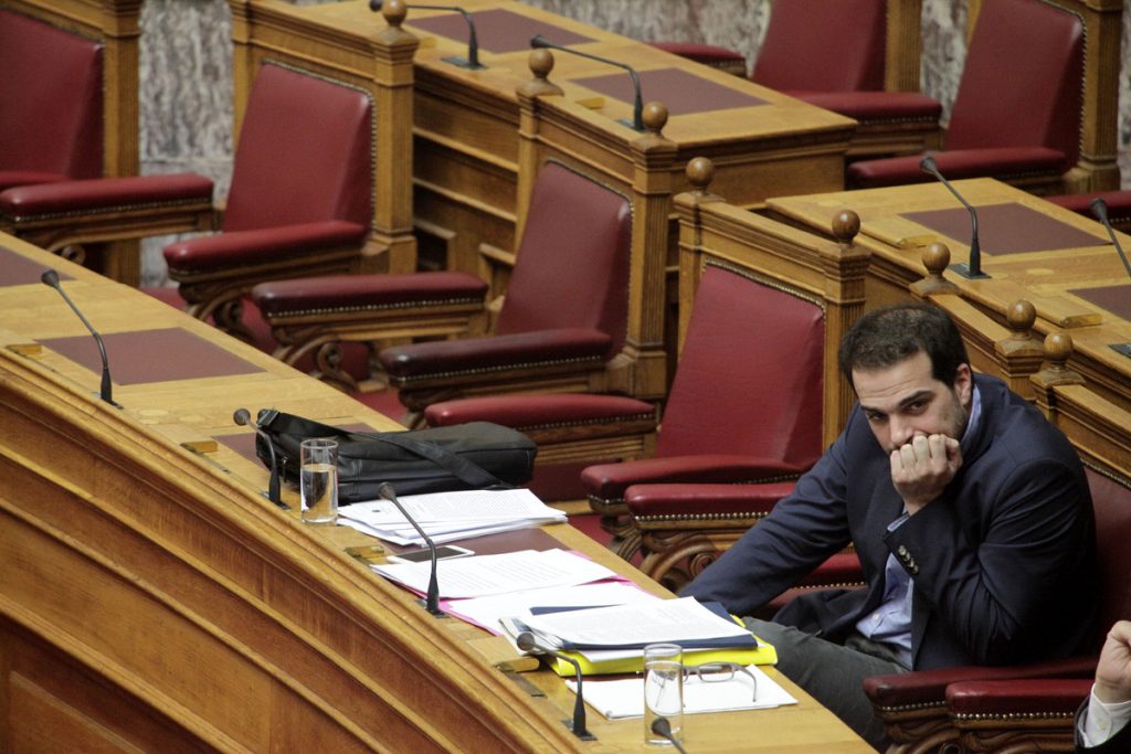 Σακελλαρίδης: “Κόκκινες γραμμές”, αλλιώς… ο λαός θα αποφασίσει