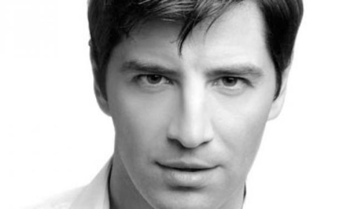 Rouvas na. Сакис Рувас. Сакис Рувас фото. Алеко Авазнели. Сакис Рувас дети.