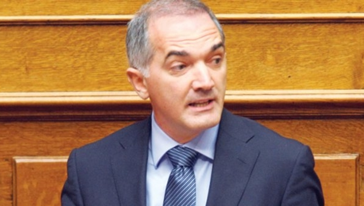 Άγριος καβγάς Μ.Σαλμά με τον πρόεδρο του ΕΟΠΥΥ για τα δωρεάν φάρμακα!