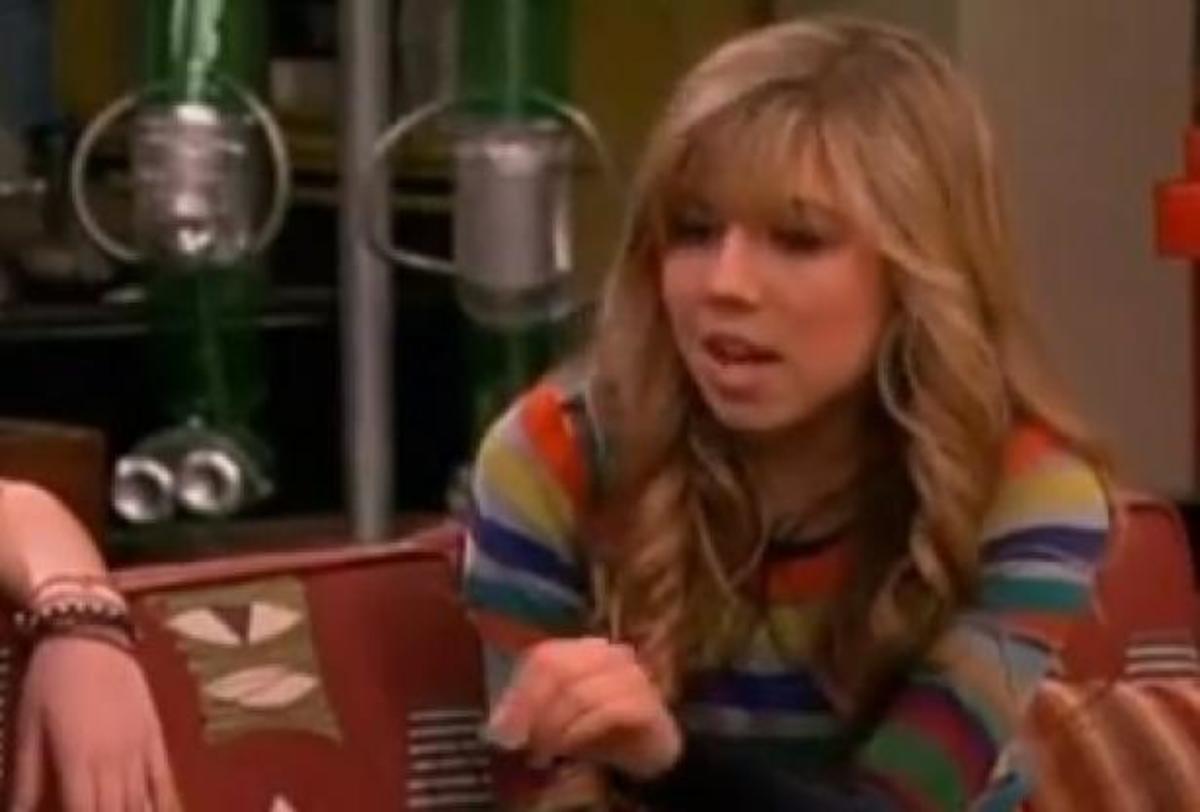 H Σαμ από το “iCarly” έχασε τη μητέρα της