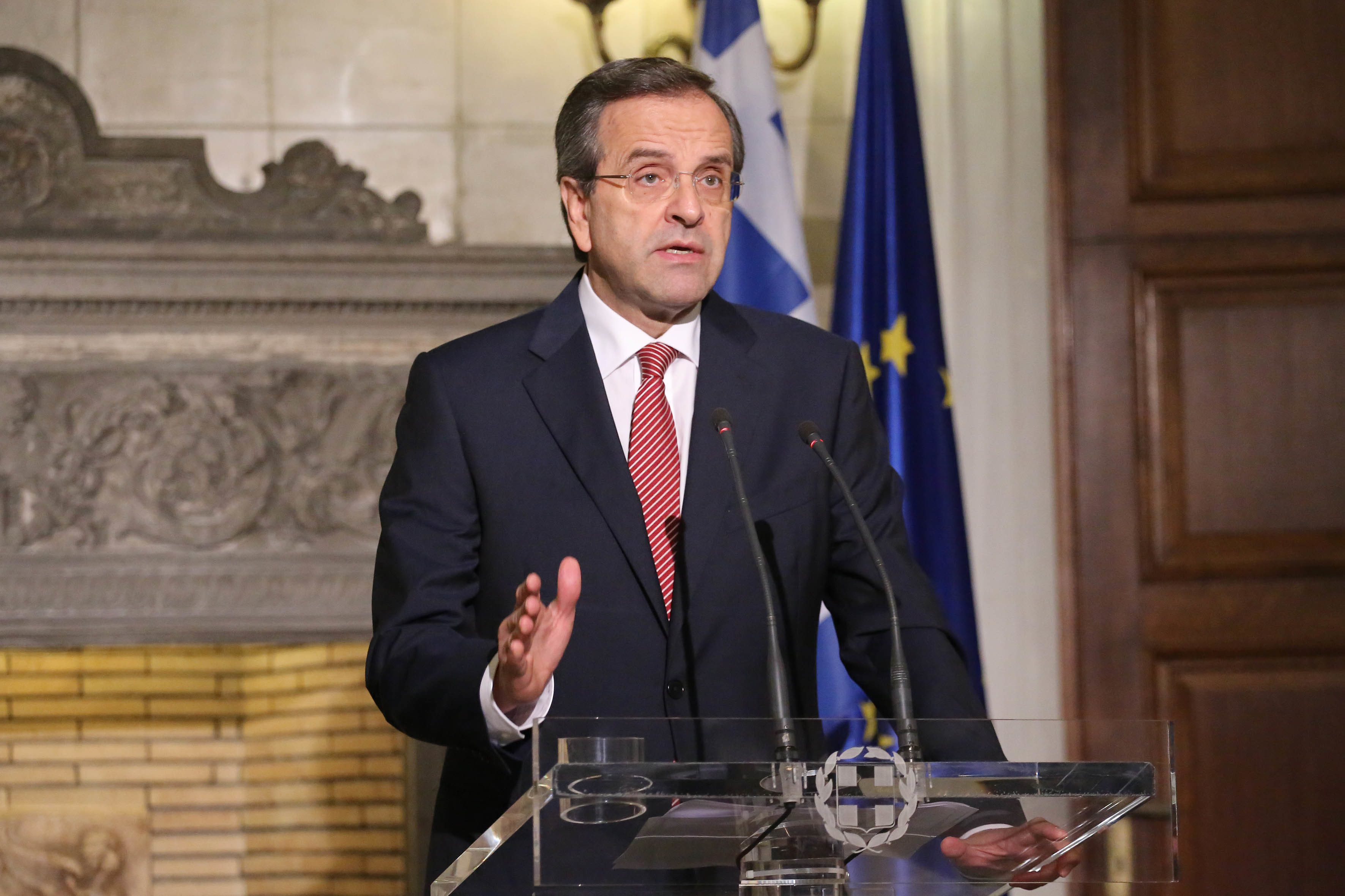 Σαμαράς: Θα τα καταφέρουμε αν μείνουμε ενωμένοι και όρθιοι