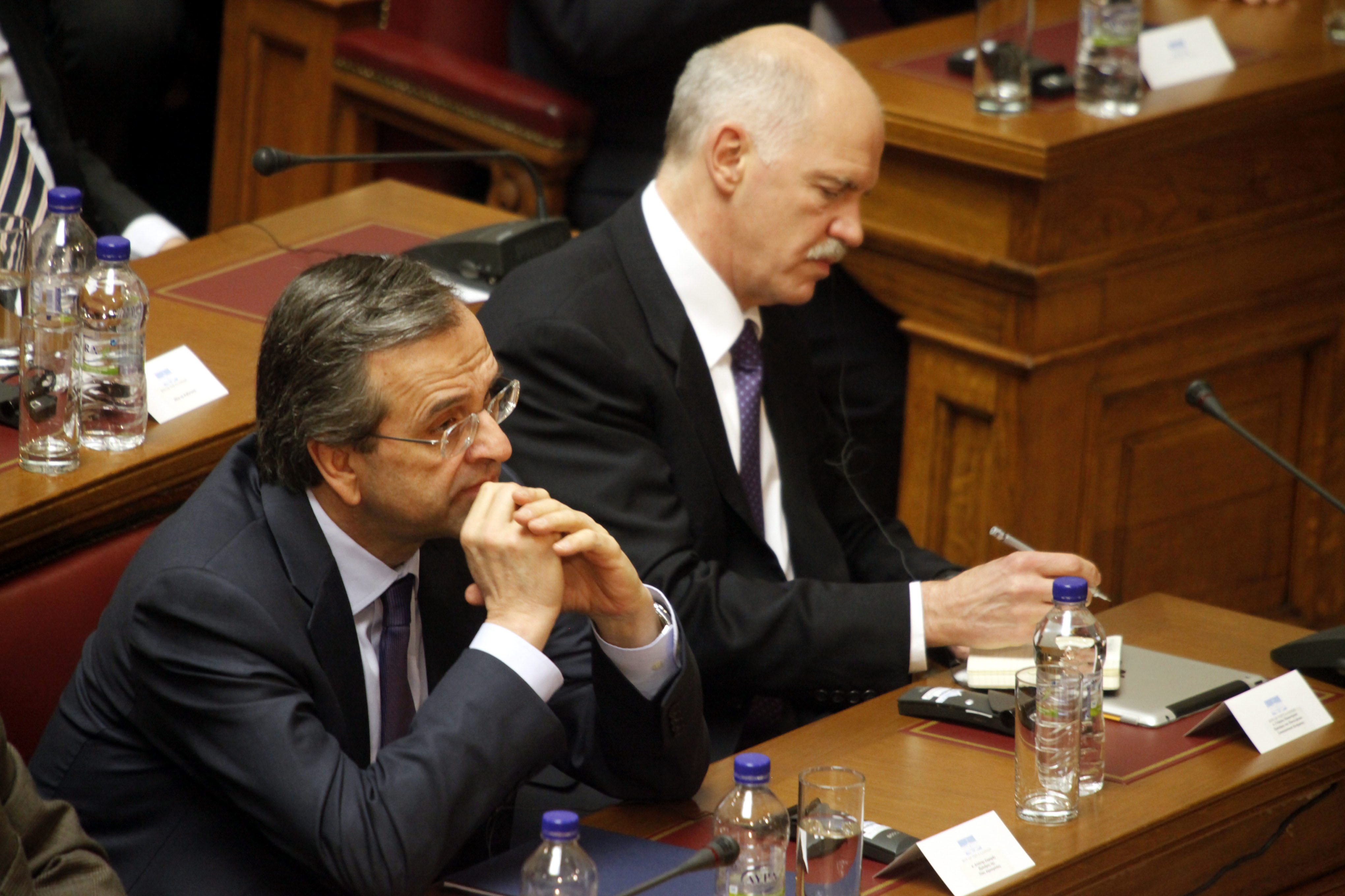 Διαψεύδει η ΝΔ συνάντηση Σαμαρά – Παπανδρέου