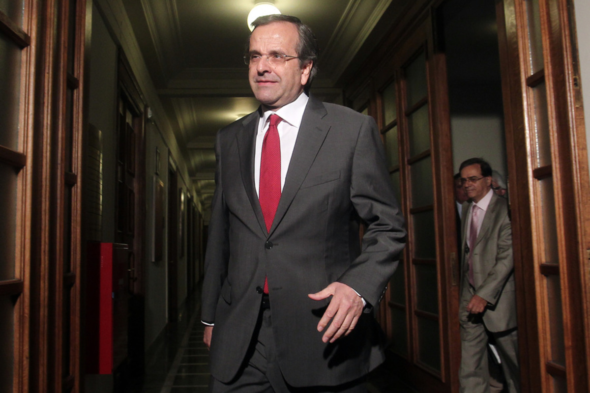 Σαμαράς προς υπουργούς: Να πάτε διακοπές αλλά να ξέρω που είστε!