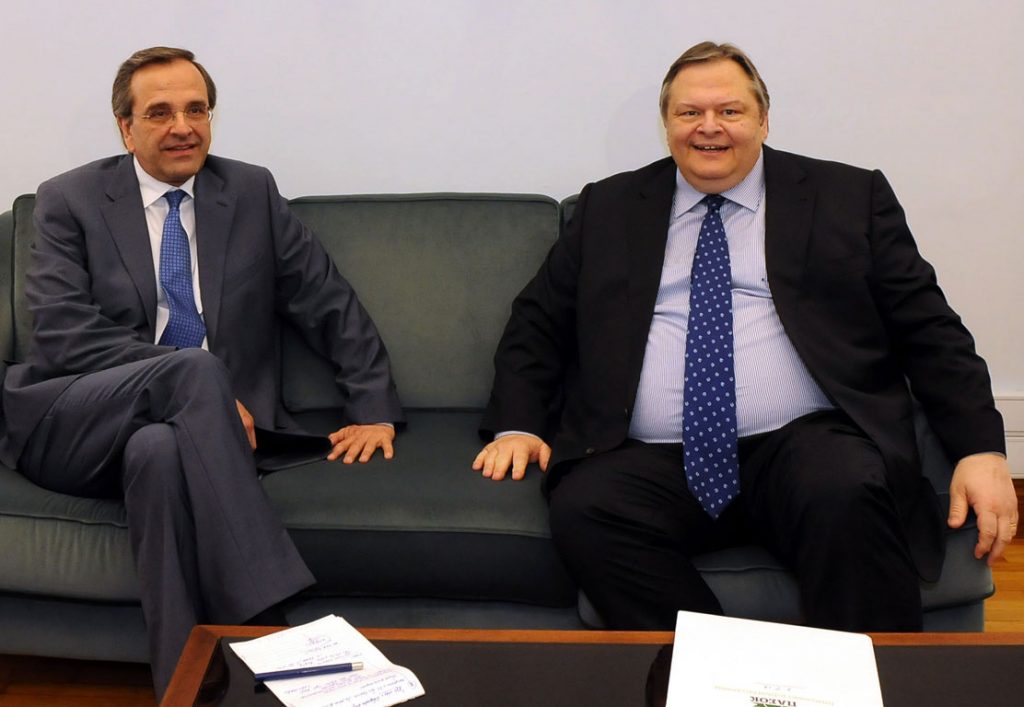 Πυροσβεστική” συνάντηση Σαμαρά Βενιζέλου μετά τις ενδοκυβερνητικές συγκρούσεις για το Δημόσιο