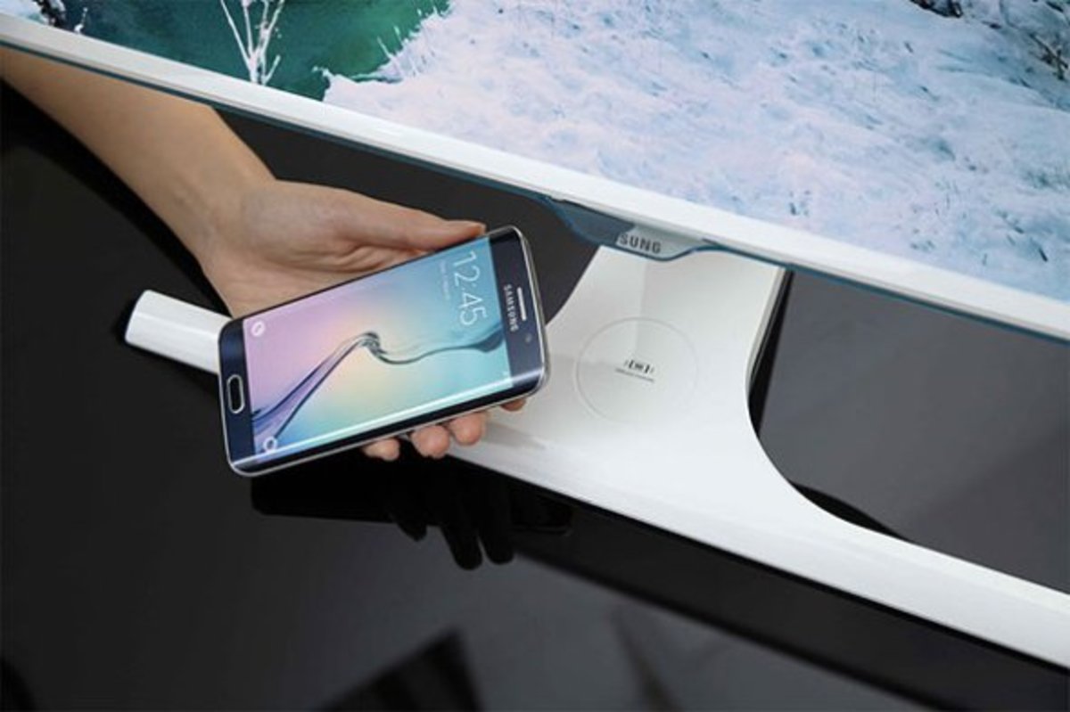 Οθόνες που φορτίζουν ασύρματα το smartphone από τη Samsung!
