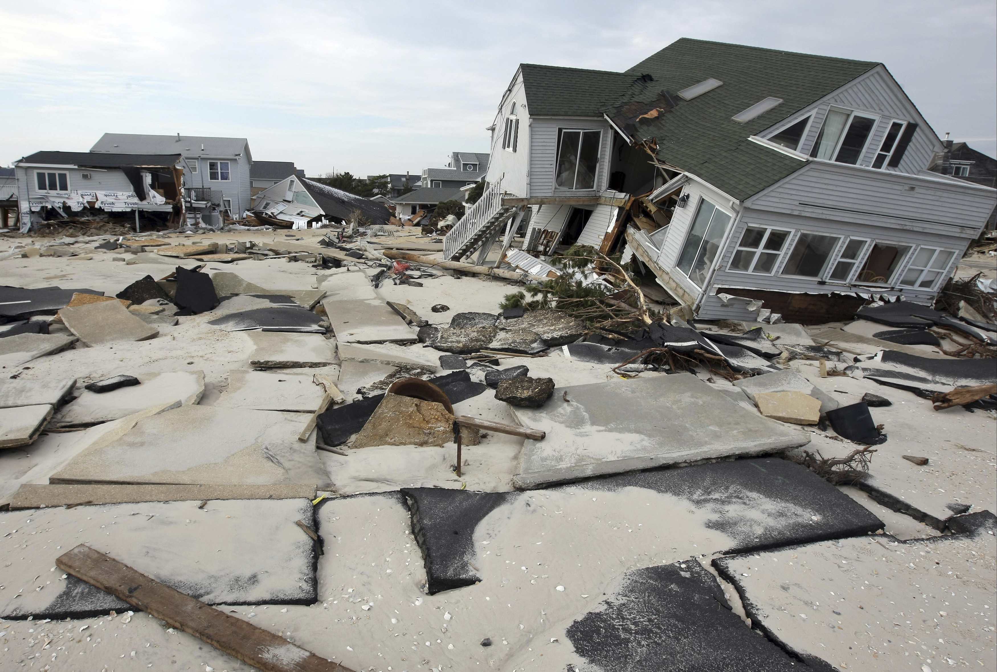 Ο τελικός απολογισμός νεκρών από τη Sandy – Στους 121 νεκρούς