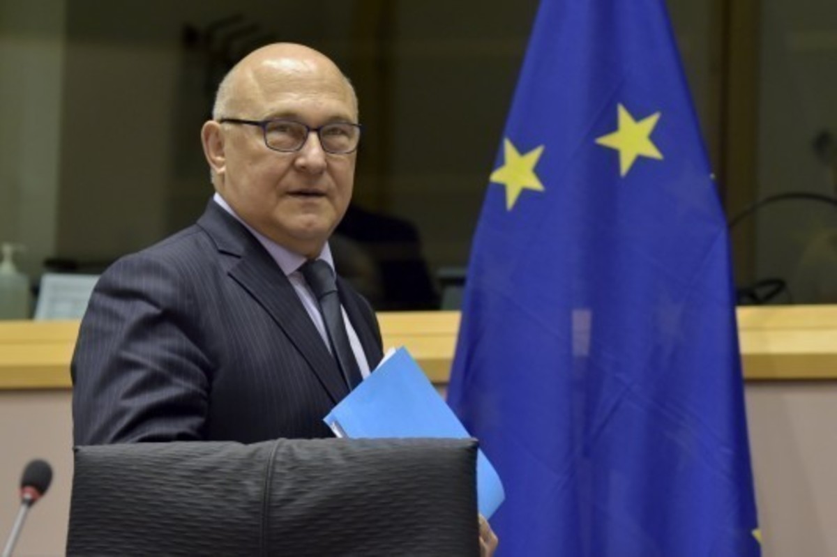 Eurogroup – Σαπέν: Η Ελλάδα χρειάζεται να αναπνεύσει