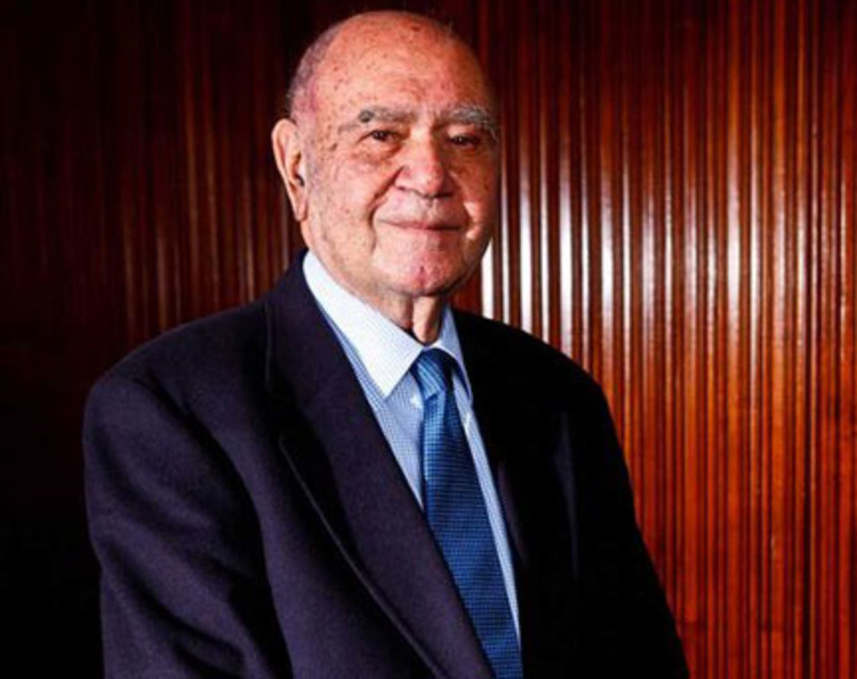 Πέθανε ο Τάκης Σαρακάκης