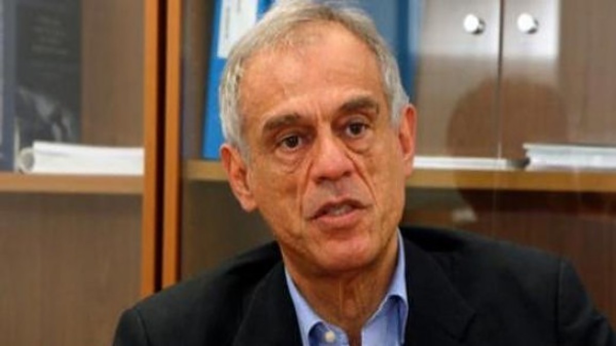 Έρχονται νέα μέτρα! Δεν θα πληγούν οι λαϊκές μάζες διαβεβαιώνει ο Μ. Σαρρής