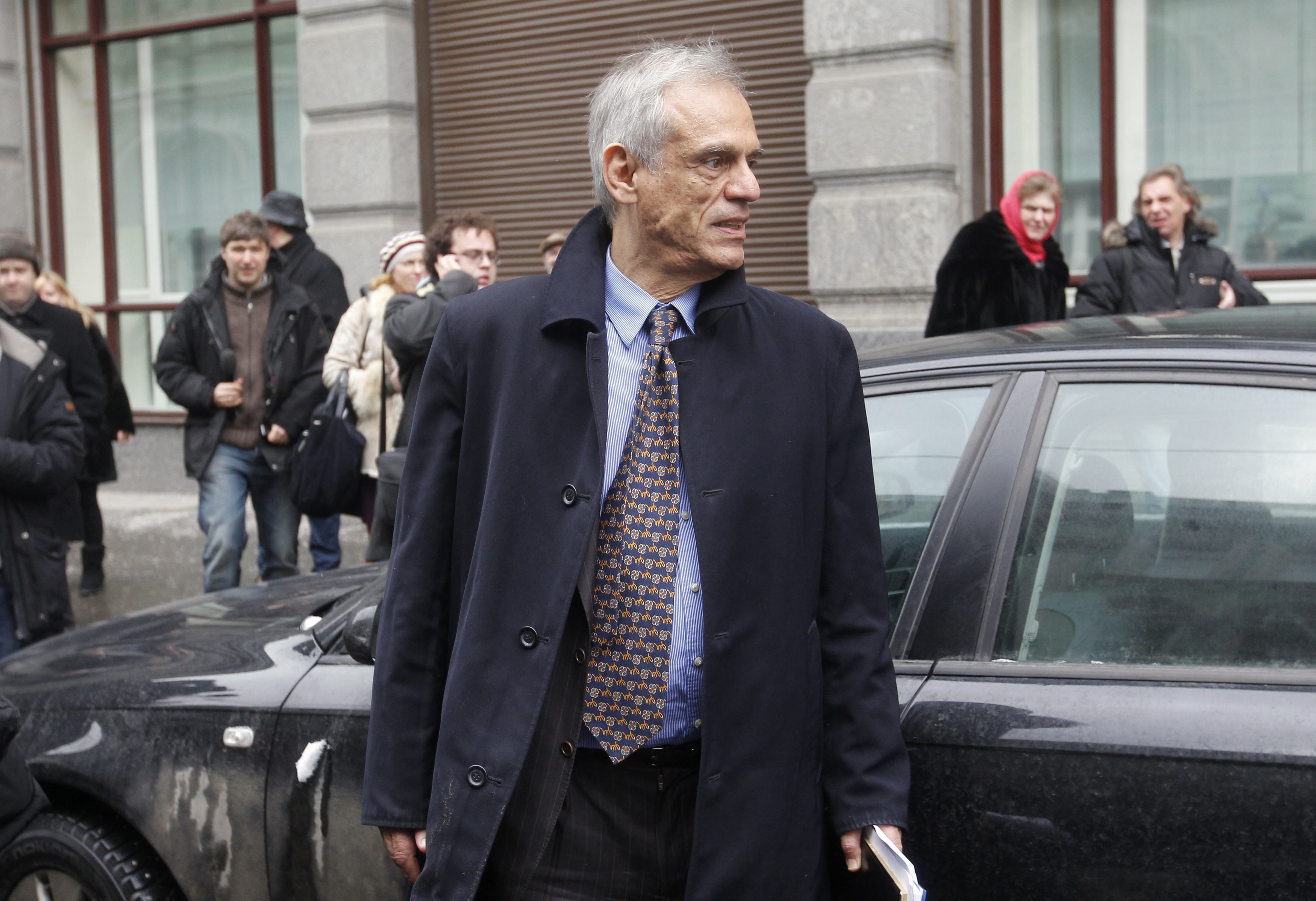 Σοκάρει η δήλωση Σαρρή: «Τα μόνα σίγουρα ευρώ, είναι αυτά που έχει στην τσέπη του ο πολίτης»