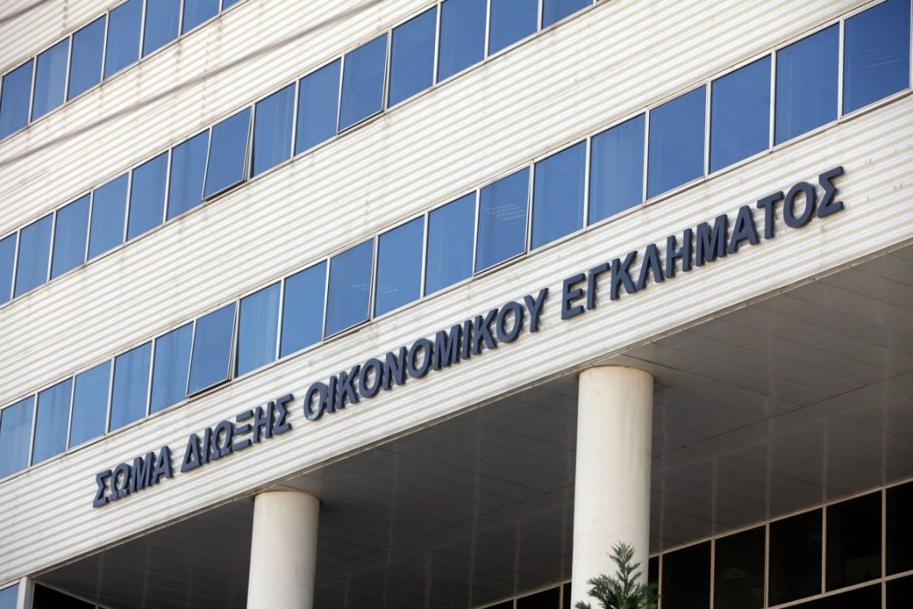 “Λαβράκι” του ΣΔΟΕ – “Τρύπα” 270 χιλιάδων ευρώ στα ταμεία των φορτοεκφορτωτών Αχαΐας