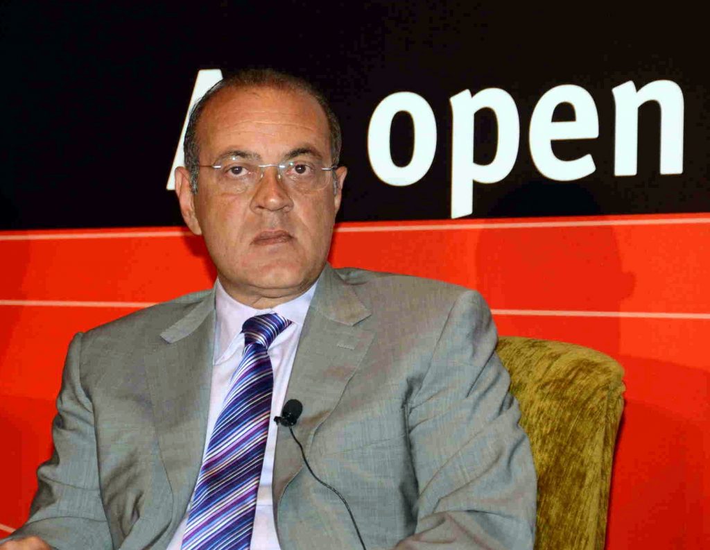 ΣΕΒ: “Το πολιτικό σύστημα καλείται να υπερβεί τον εαυτό του”