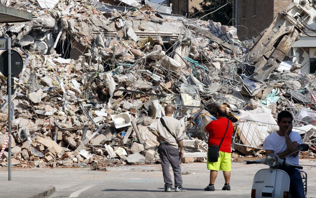 Ο σεισμός “ταρακούνησε” και την ιταλική οικονομία – Πάνω από 1 δισ. ευρώ οι ζημιές