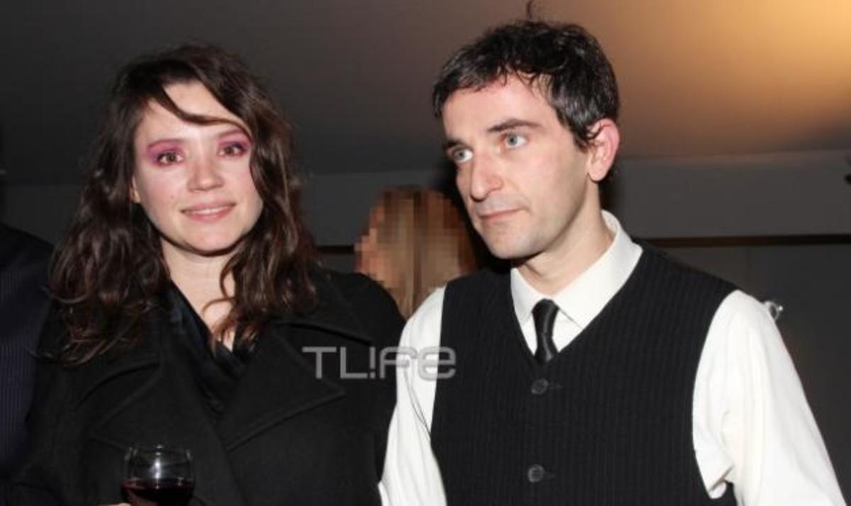 Άρης Σερβετάλης: Σπάνια εμφάνιση με την σύζυγό του!