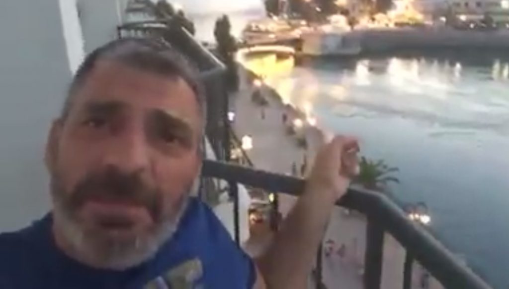Το …ατύχημα του Γιάννη Σερβετά στις διακοπές του στη Χαλκίδα!