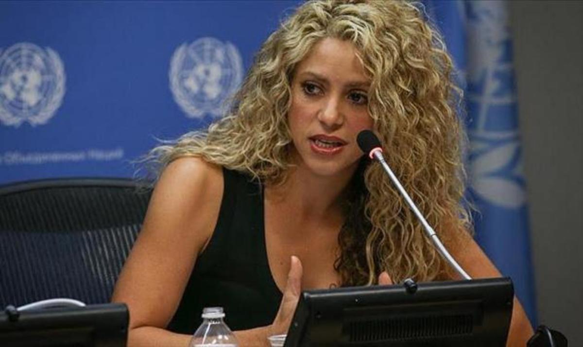 Η πιο ευαίσθητη πλευρά της Shakira – Τραγουδά συγκινημένη για τον Aylan