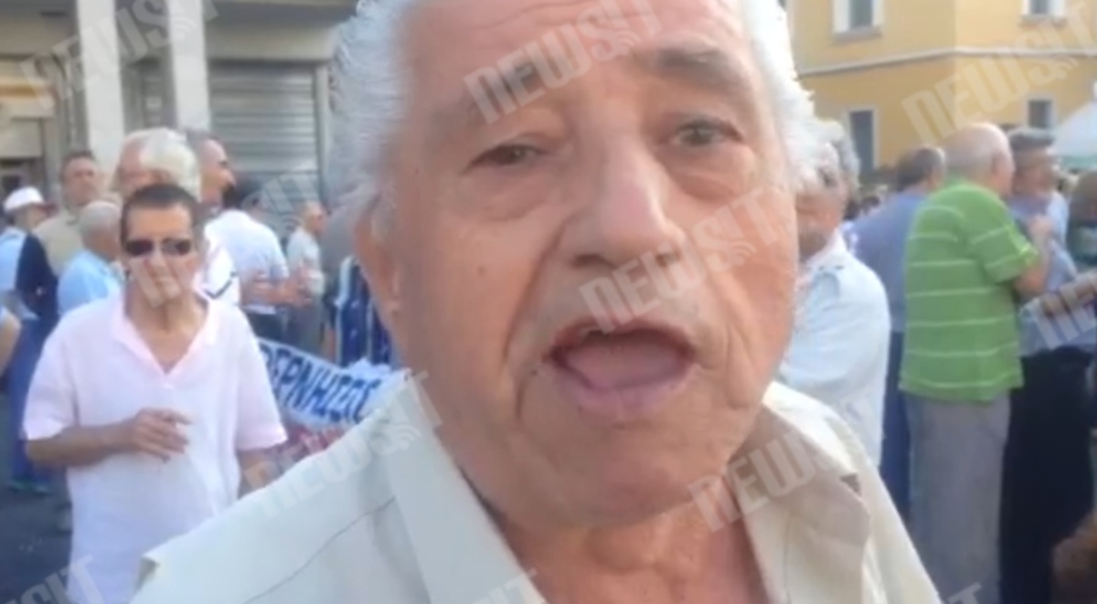 Συνταξιούχος: “Χτίστε, μη γκρεμίσετε”