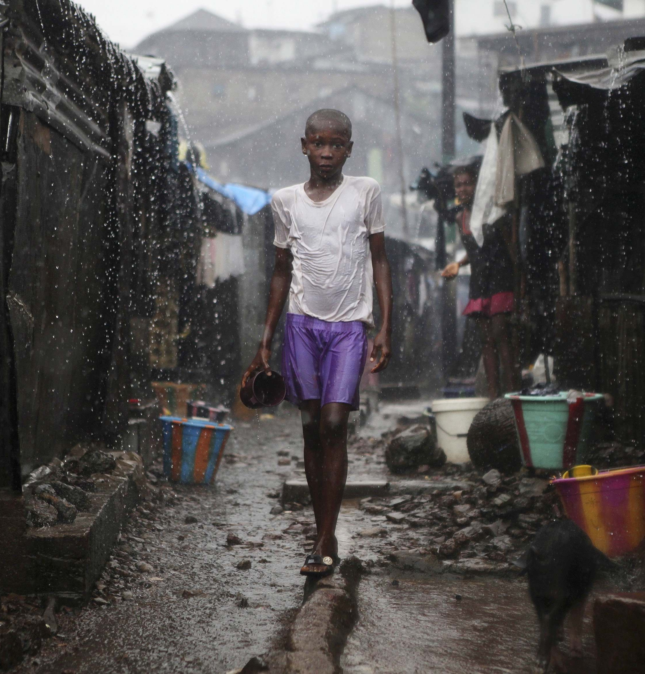 ΣΙΕΡΑ ΛΕΟΝΕ