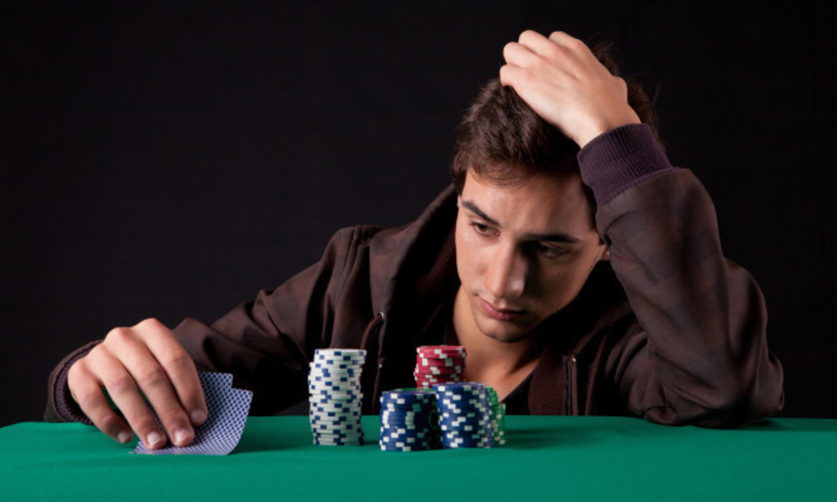 Τζόγος και εθισμός: Σοβαρό πρόβλημα έχουν οι Έλληνες – Ποια είναι τα συμπτώματα