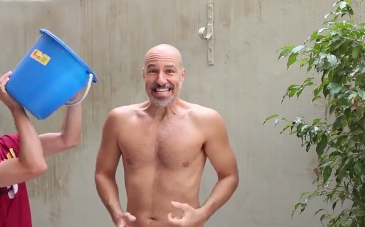 Σίλας Σεραφείμ: Δεν έβαλε νερό για το ice bucket challenge!