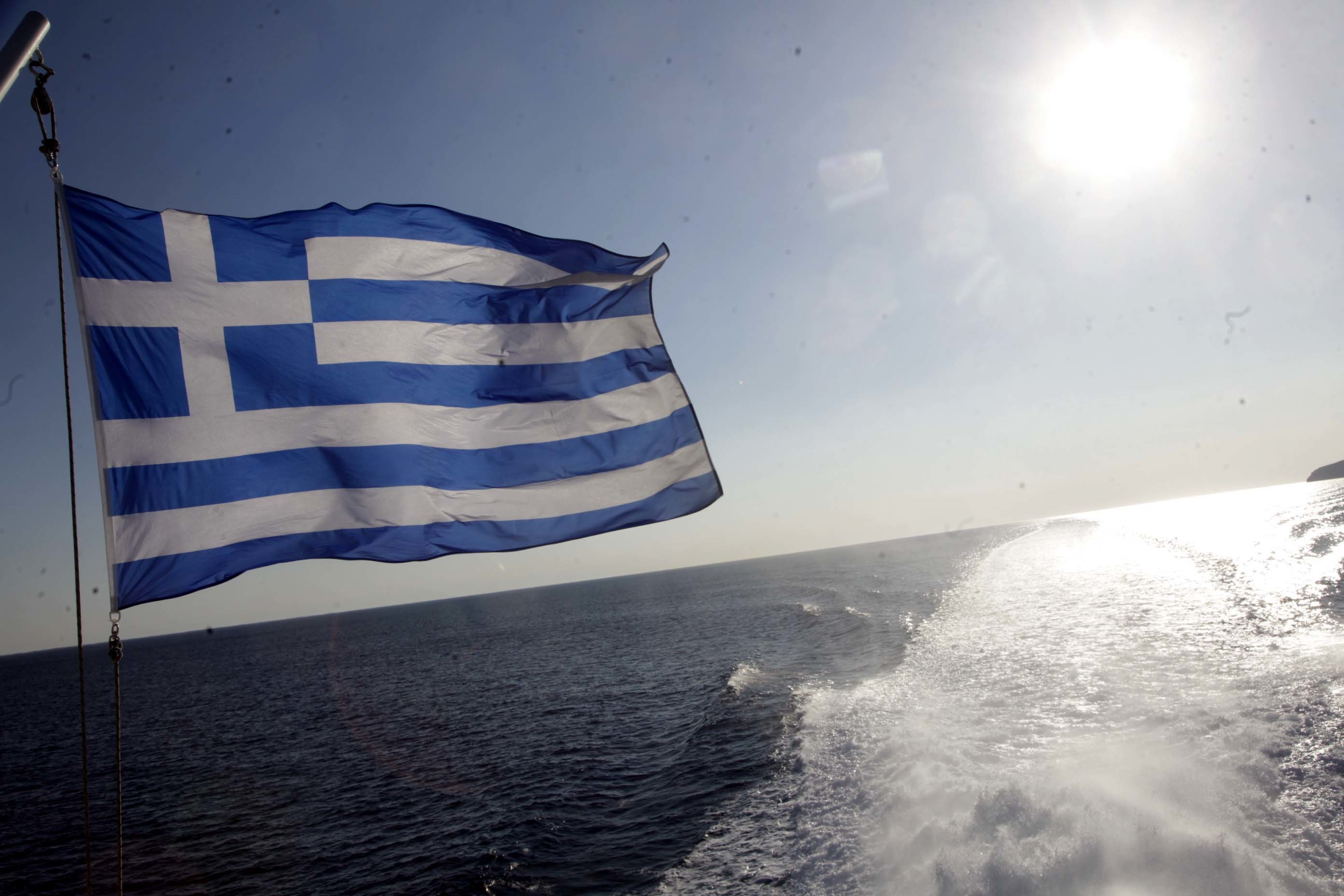 Φαρμάκι Spiegel: Πουθενά στον κόσμο οι φοροαπαλλαγές για εφοπλιστές δεν είναι τόσο μεγάλες όσο στην Ελλάδα – Δεν έχουν φορολογήσει 140 δισ. ευρώ