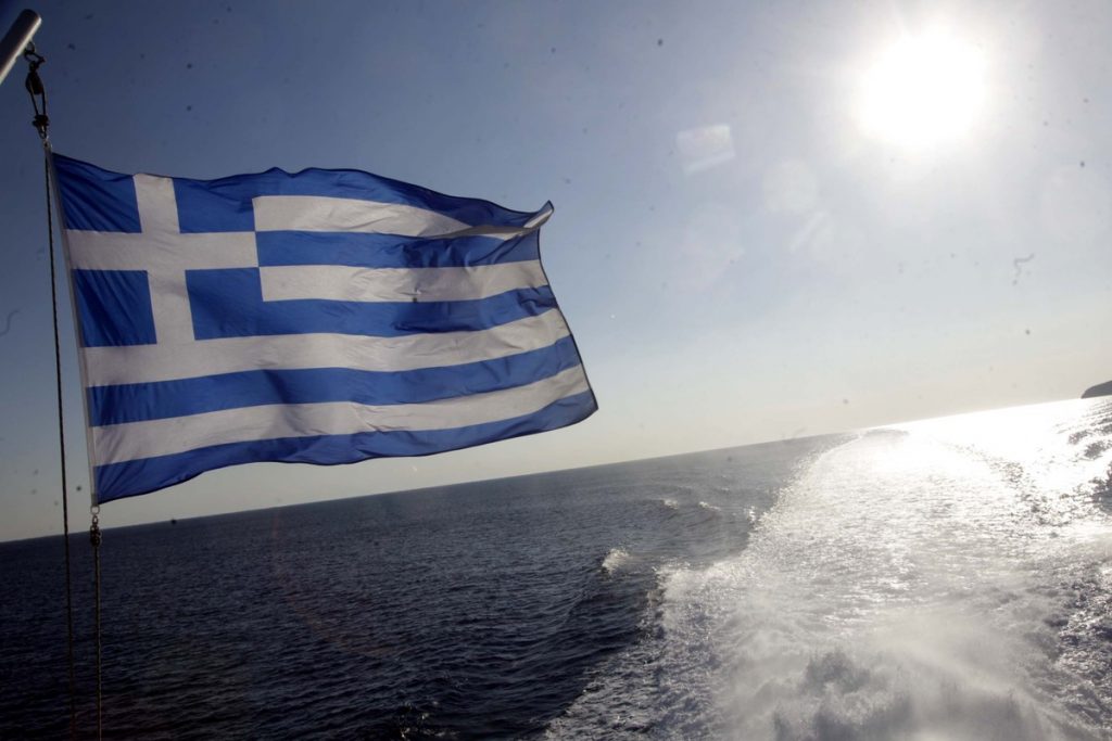 Στη θάλασσα των μεταρρυθμίσεων
