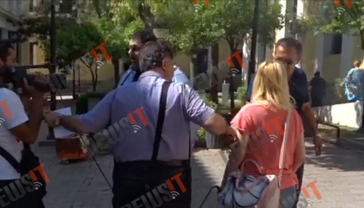 Προκλητικοί οι συνεργάτες μέντιουμ