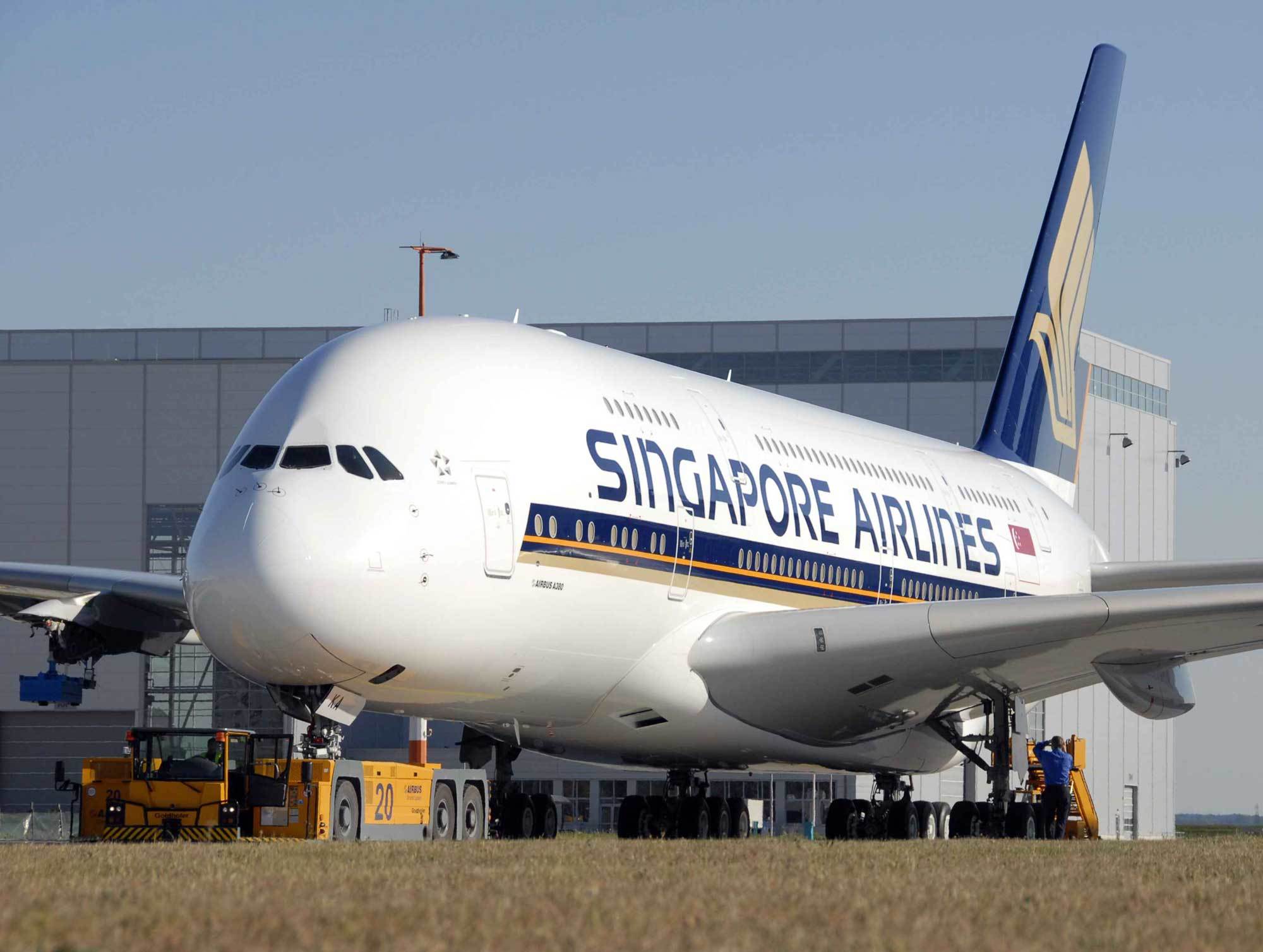 Αναγκαστική προσγείωση για Airbus της Singapore Airlines
