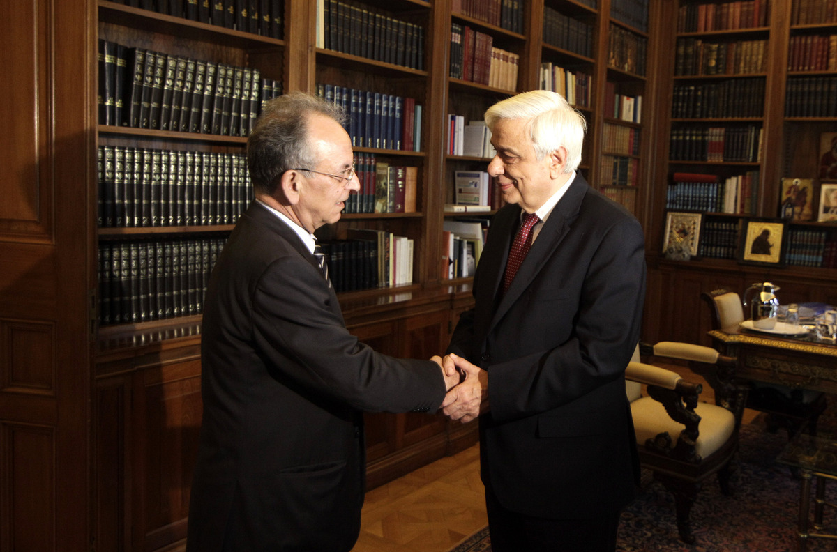 Συνάντηση του Πρ. Παυλόπουλου με τον πρώην πρόεδρο της Βουλής, Δ. Σιούφα