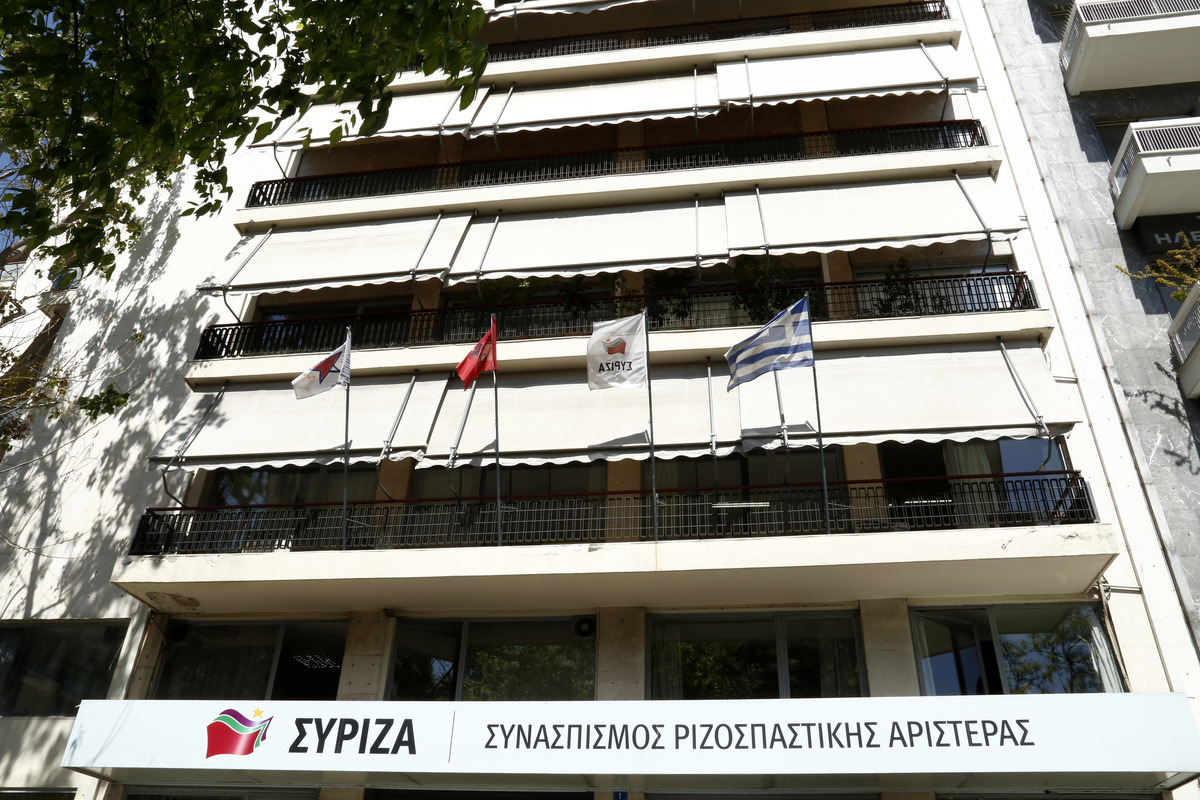 Η Πολιτική Γραμματεία του ΣΥΡΙΖΑ μιλά για δημοψήφισμα
