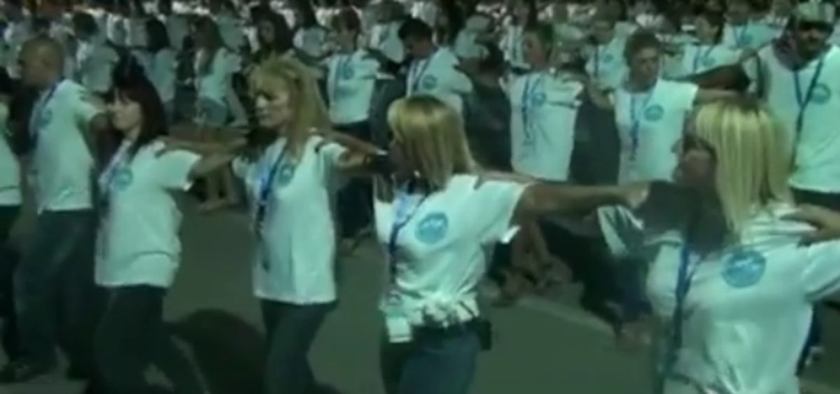 Στο Γκίνες το μεγαλύτερο συρτάκι από τον Βόλο – ΒΙΝΤΕΟ