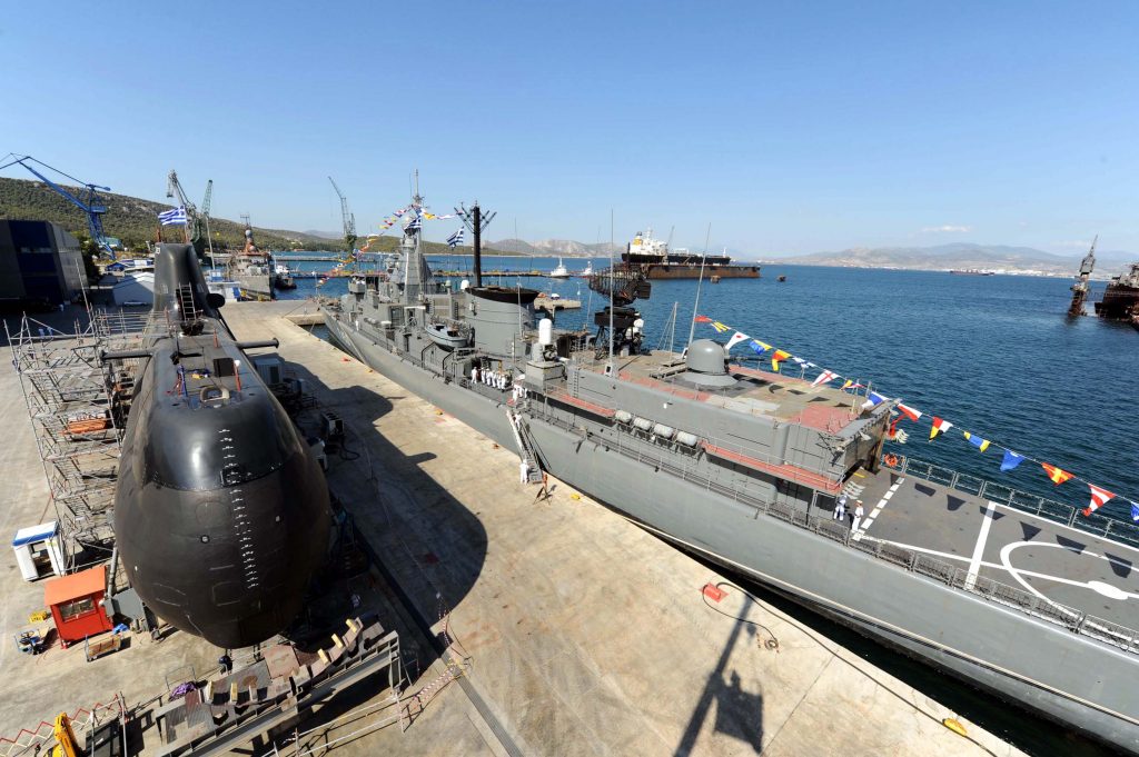 Εμπλοκή στη συμφωνία για τα ναυπηγεία Σκαραμαγκά;