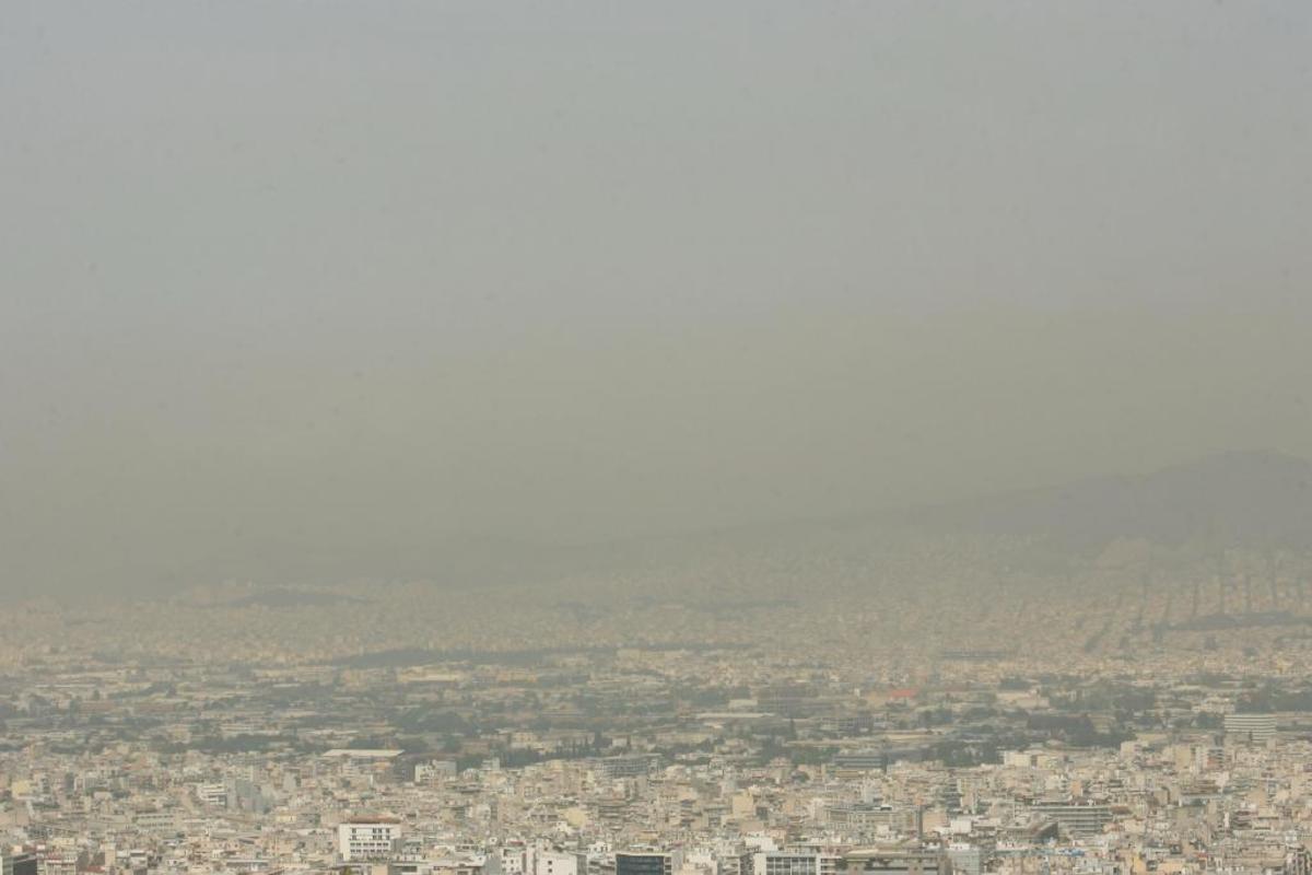 Πέφτει σήμερα η θερμοκρασία  – Έρχεται σκόνη από την Αφρική