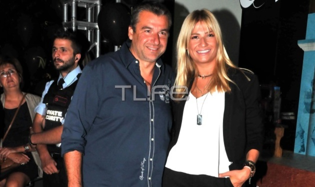 Φαίη Σκορδά – Γιώργος Λιάγκας: Τους “τσακώσαμε” αγκαλιά στο Κολωνάκι!