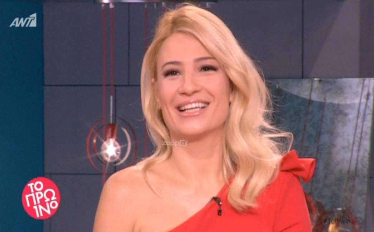 Τα φλογερά γενέθλια της Φαίης Σκορδά…