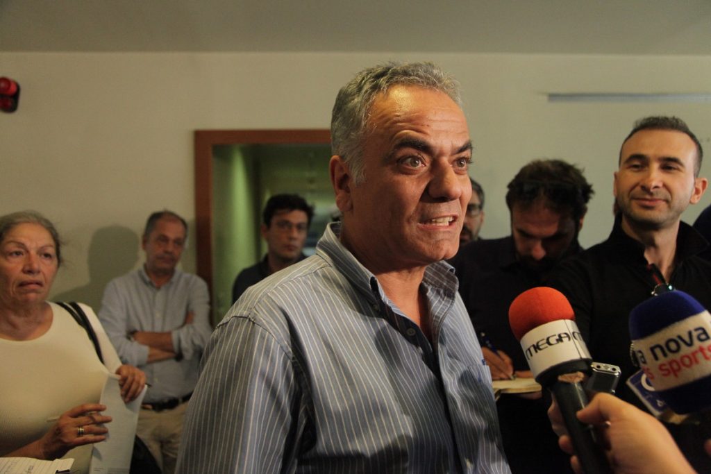 Σκουρλέτης για τον προπηλακισμό του στα Εξάρχεια: «Ένα φραστικό επεισόδιο»