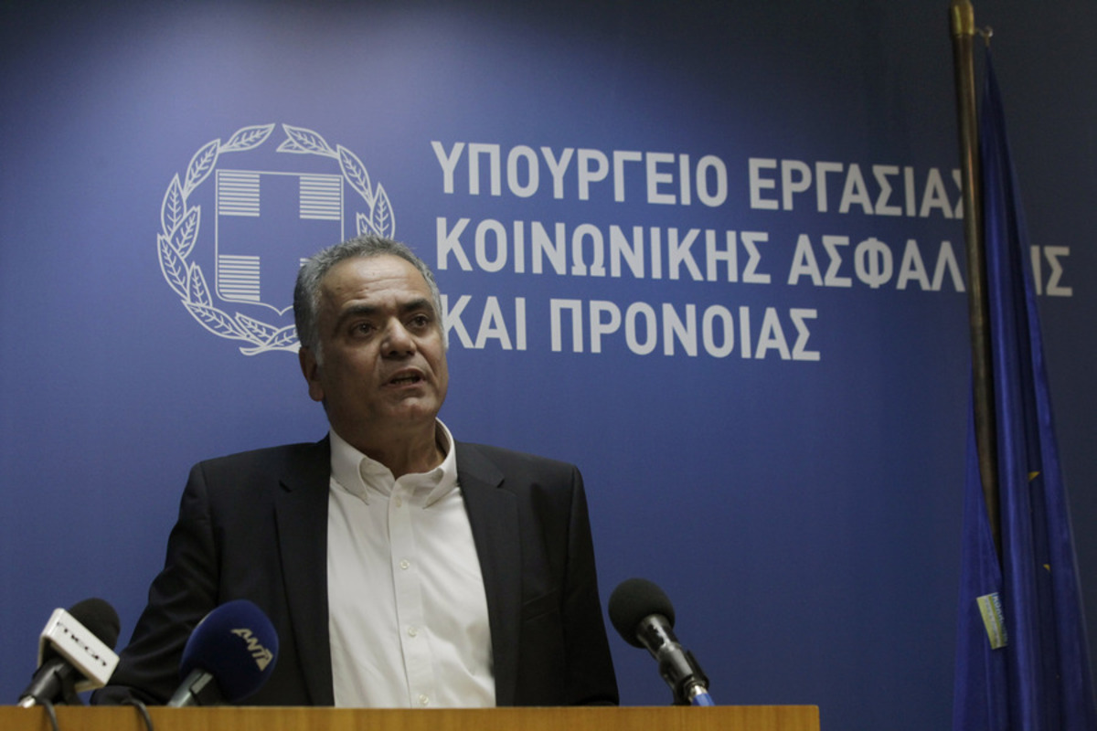 6.000€ για ανακαίνιση του γραφείου του Σκουρλέτη