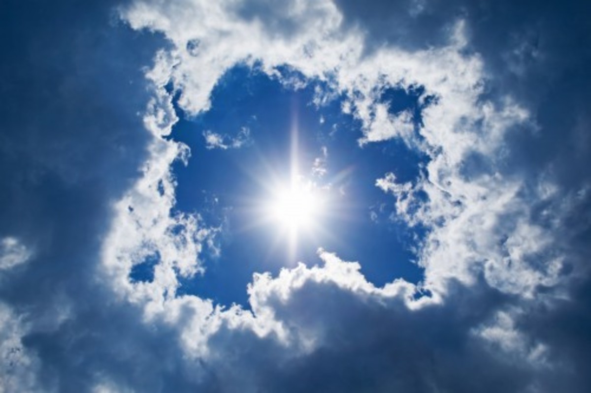 Λίγες συννεφιές, αρκετή ηλιοφάνεια και ζέστη – Η πρόγνωση του καιρού για την σήμερα