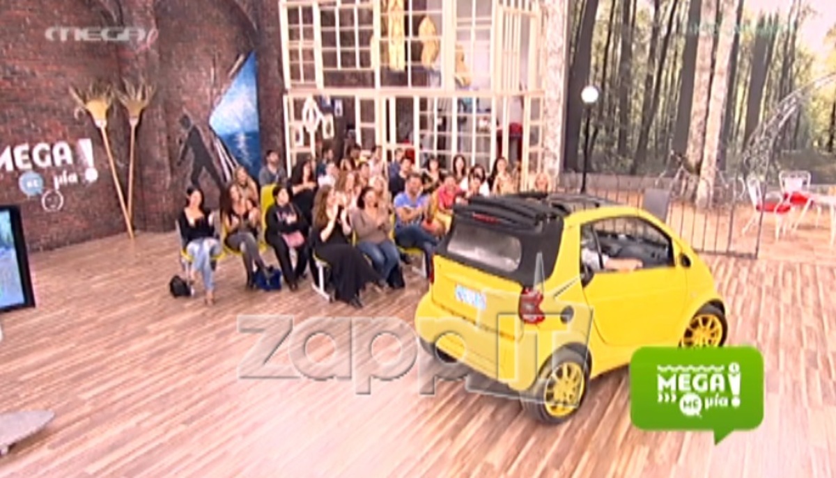 Επική είσοδος στο MEGA με ΜΙΑ: Ο καλεσμένος μπήκε στο πλατό με ταξί!