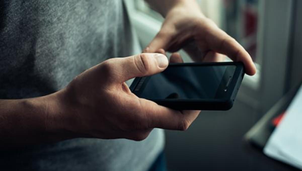 Ταχύτητες 4G για τους συνδρομητές COSMOTE που ταξιδεύουν στο εξωτερικό