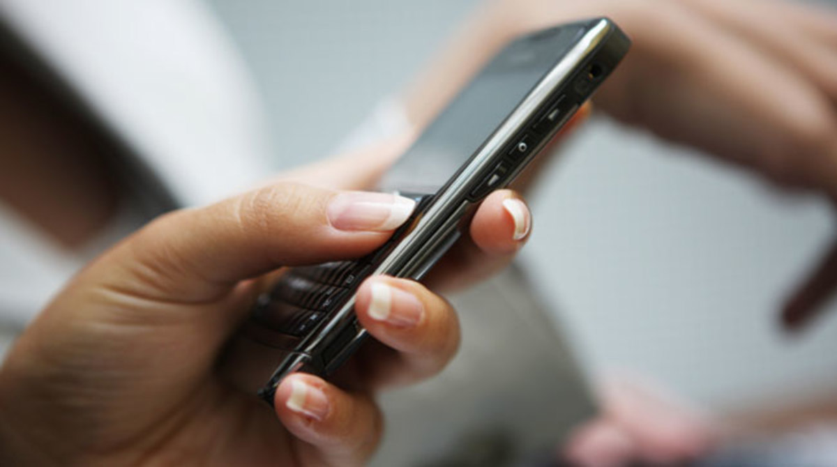 Προσοχή σε περίεργα sms – Κλέβουν προσωπικά δεδομένα