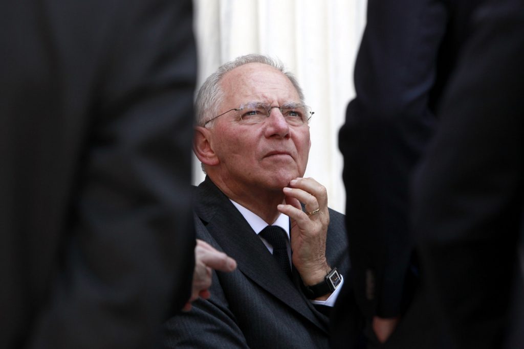 Σόιμπλε: Η μπάλα είναι στο γήπεδο της Ελλάδας… μέχρι τις 11 Μαΐου