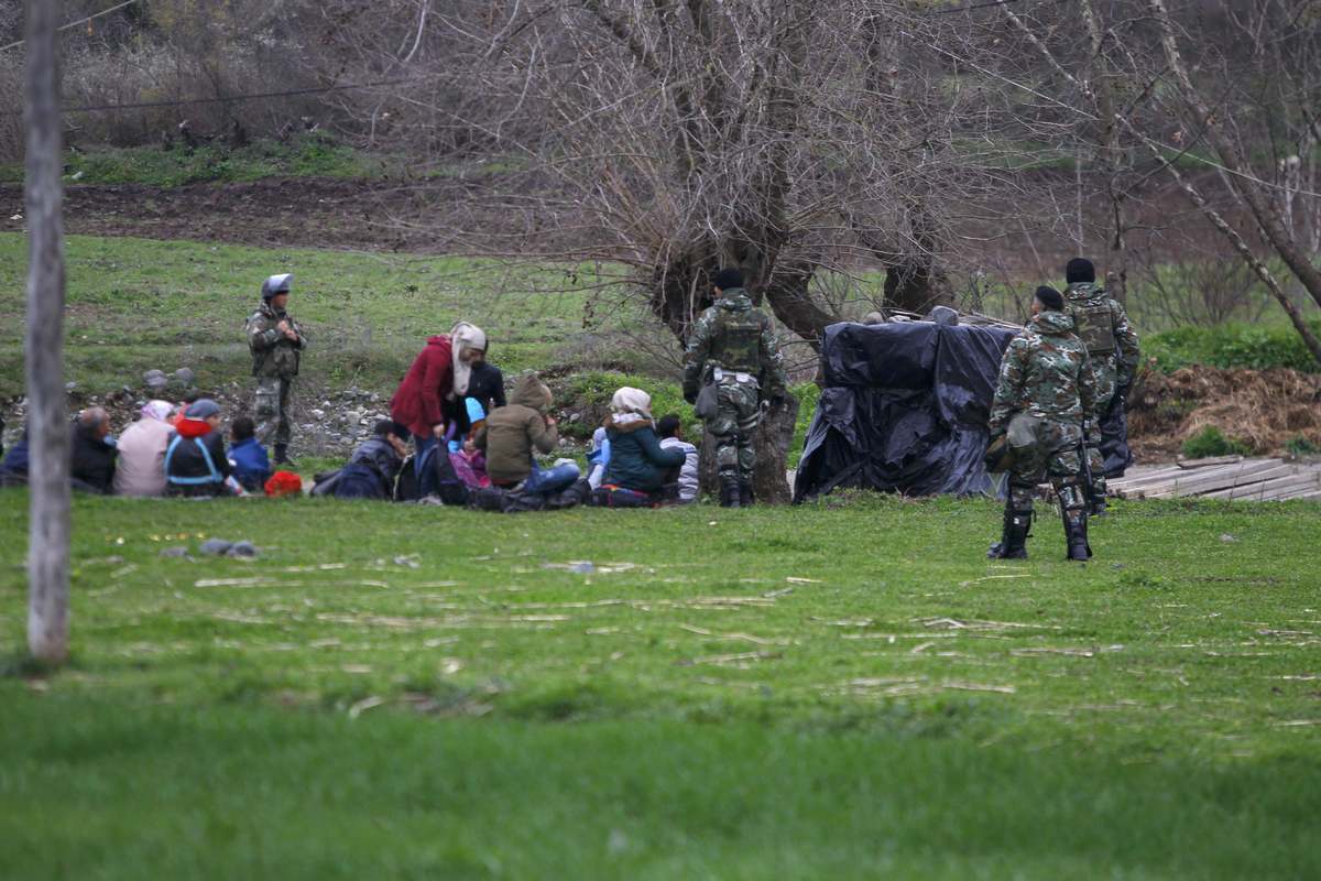 Μαρτυρία σοκ από πρόσφυγα: Οι Σκοπιανοί έκοψαν τον φράχτη για να μας στείλουν πίσω στην Ειδομένη!