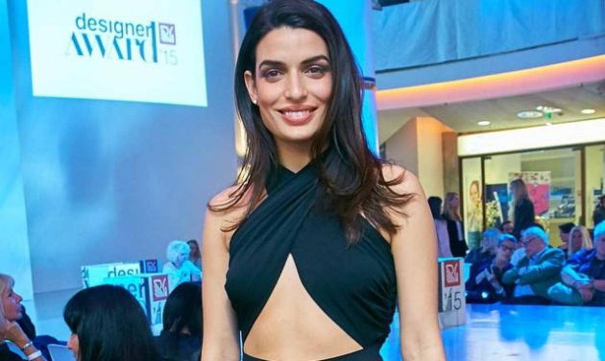 Τόνια Σωτηροπούλου: Εντυπωσιακή ακόμα και χωρίς ίχνος μακιγιάζ!