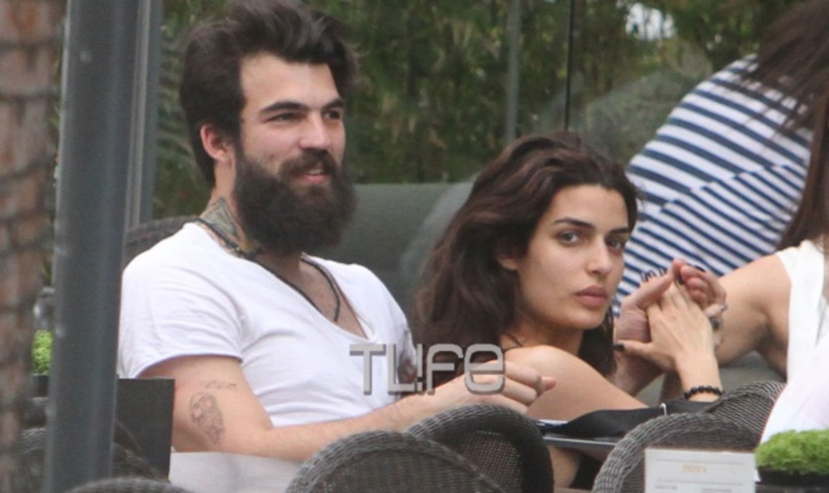 Τ. Σωτηροπούλου – Δ. Αλεξάνδρου: Ερωτευμένοι στη Μύκονο! Βίντεο