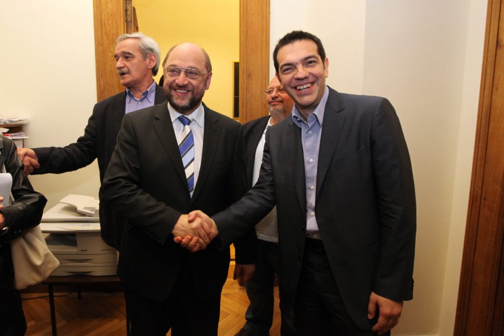Προειδοποιήσεις Σουλτς λίγο πριν συναντηθει με τον Α.Τσίπρα – “Εάν η κυβέρνηση λέει όχι σε όλα θα πέσει” – Τα καρφιά για τις εξαγγελίες